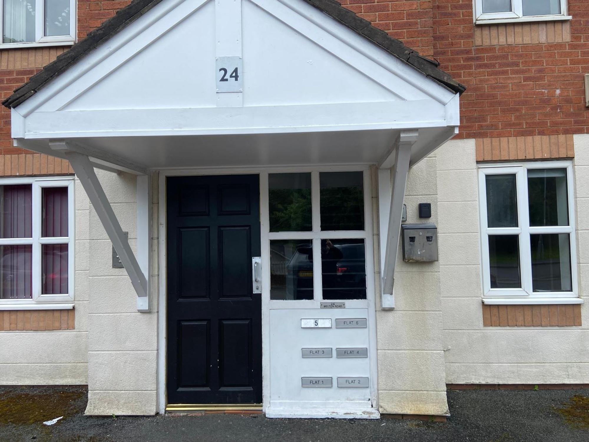 Lovely 2 Dbl Bed Apartment Near Heaton Park And North Manchester Hospital With Parking Buitenkant foto